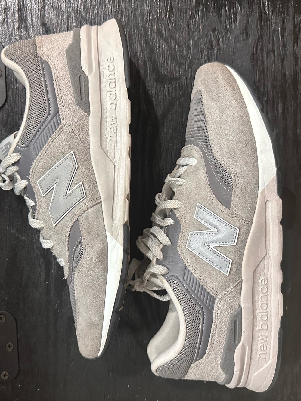 New Balance Men's 997H Size 10.5